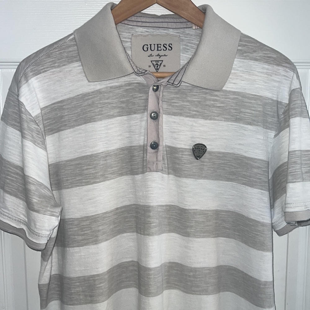 Guess - Picture 2 of 5